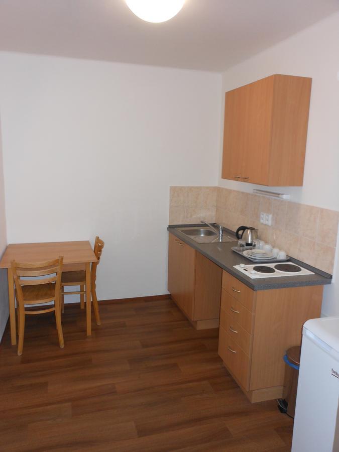 Auberge de jeunesse Koleje Ujep à Ústí nad Labem Extérieur photo